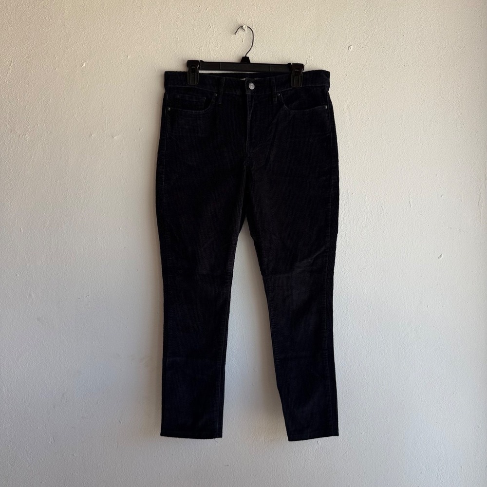 Levis 311 Shaping Skinny Corduroy Pants Black Size 31x30 High Rise - Picture 15 of 16